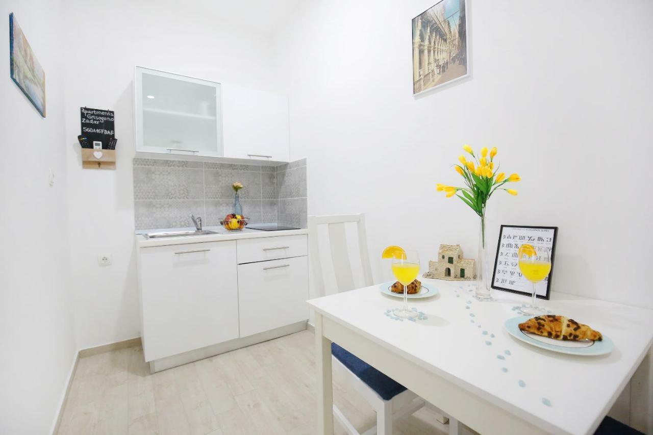 Apartments Grisogono Zadar Room photo